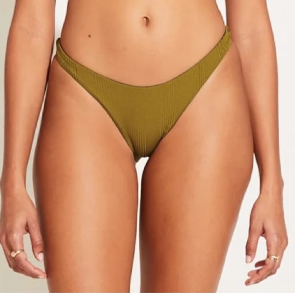 NWT Vitamin A Matcha Rib Bottoms Size Small